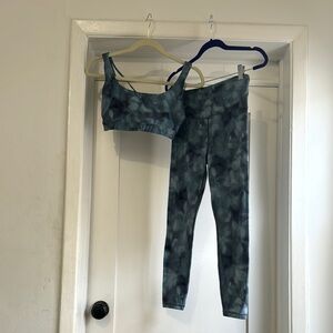 Athleta Blue Tie-Dye Activewear Set